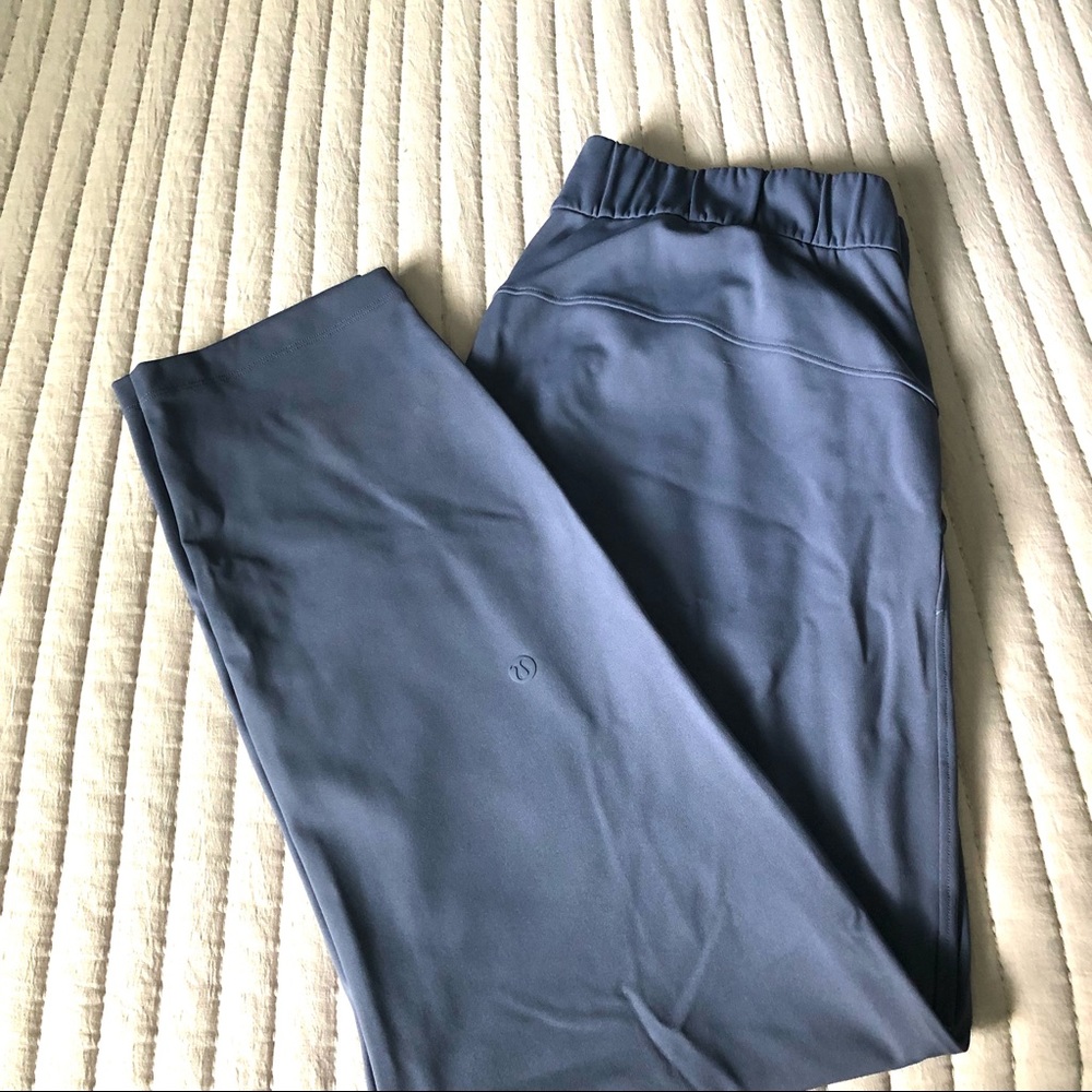 lululemon athletica on the fly pant luxtreme - Picture 3 of 4